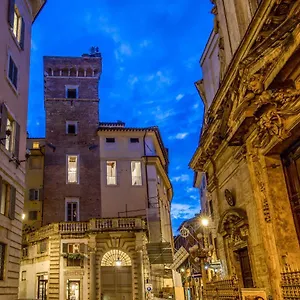 Mysuitetower Pantheon 3*, Rome Italy